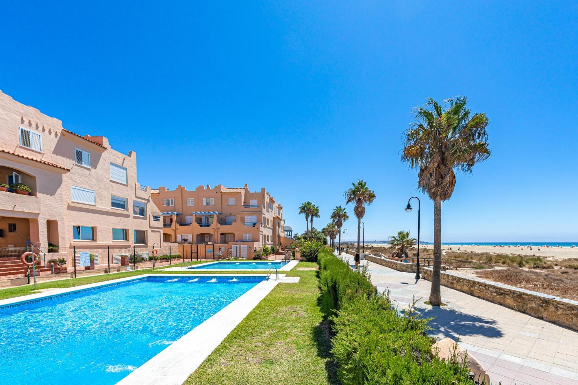 Beachfront, Pool, Terrace, Garage & Fibre Internet Tarifa Ngoại thất bức ảnh